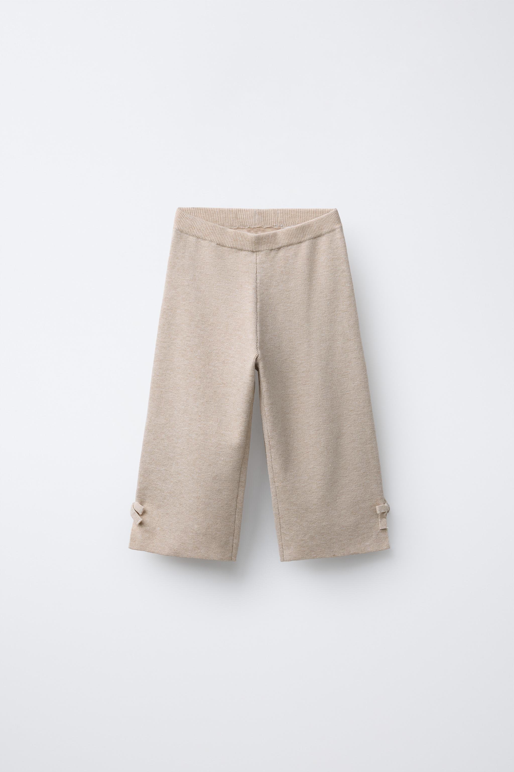 PANTALON EN MAILLE JUPE-CULOTTE AVEC LACETS